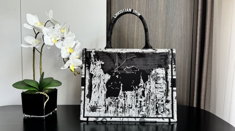 Christian Dior Shopping Bags